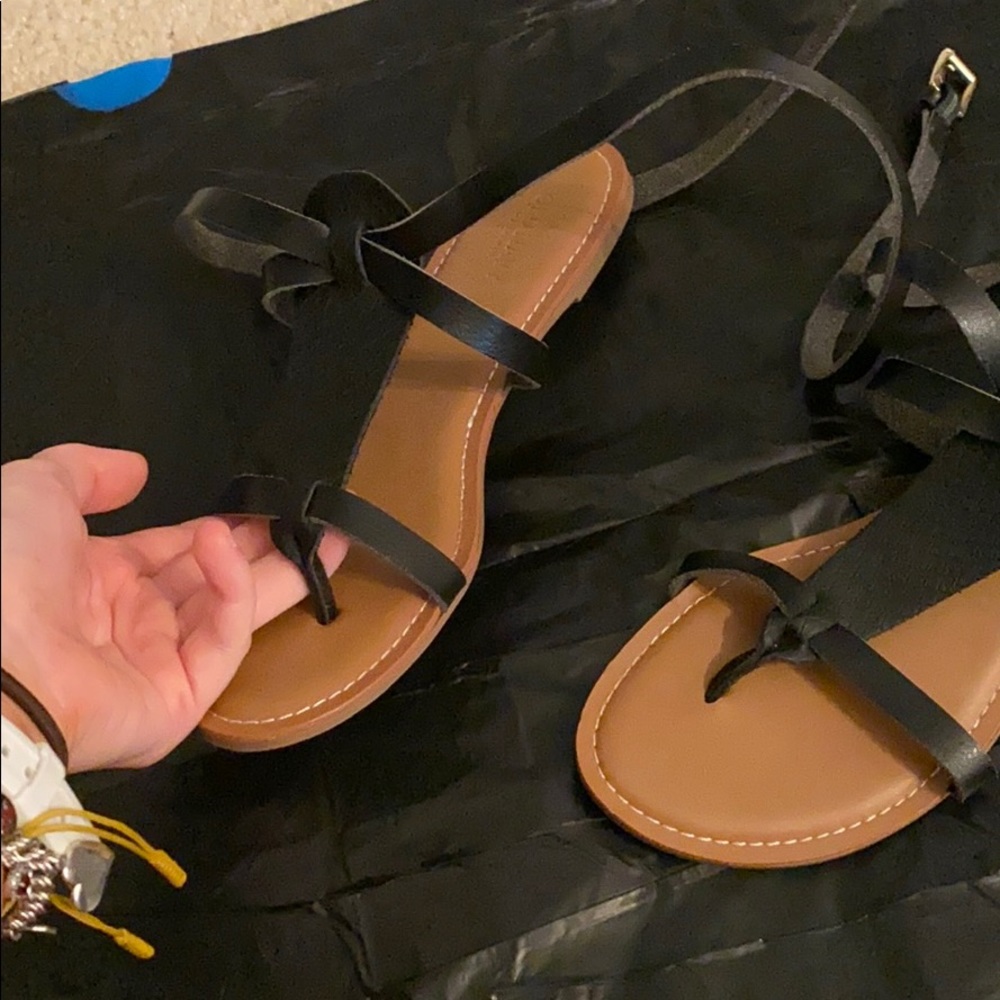 Sandals - Picture 2 of 2